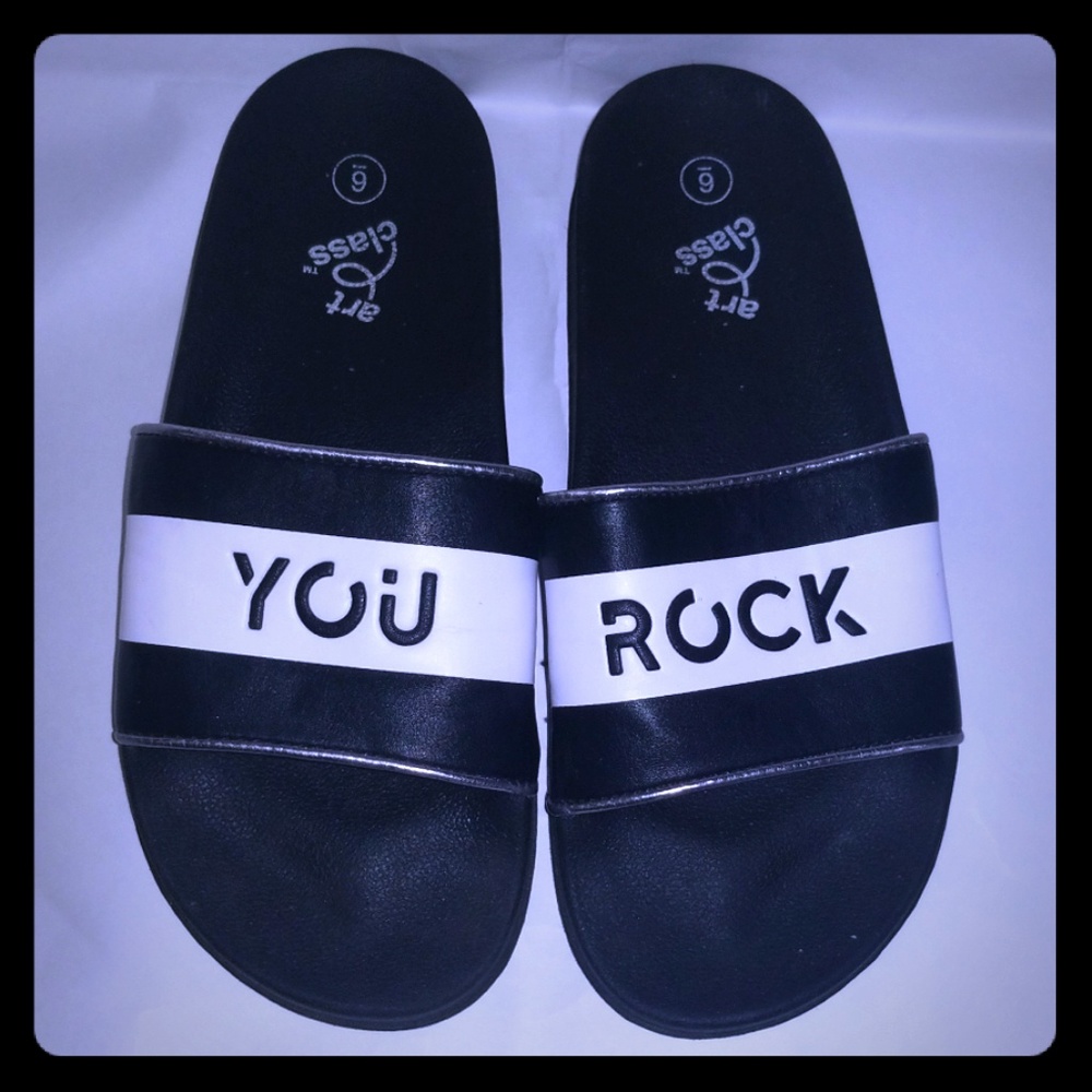 Kids sandals